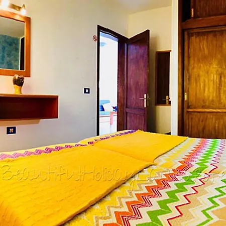 Lejlighed Bellissima 200m From The Ocean With Pool, Wifi & Sat-tv
