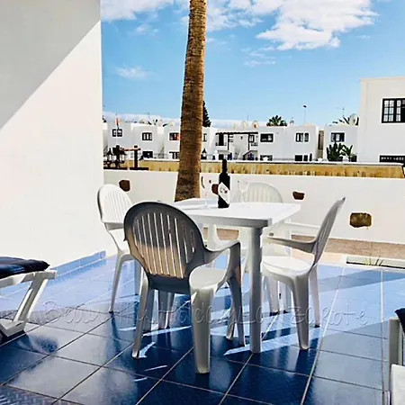 Bellissima 200m From The Ocean With Pool, Wifi & Sat-tv *